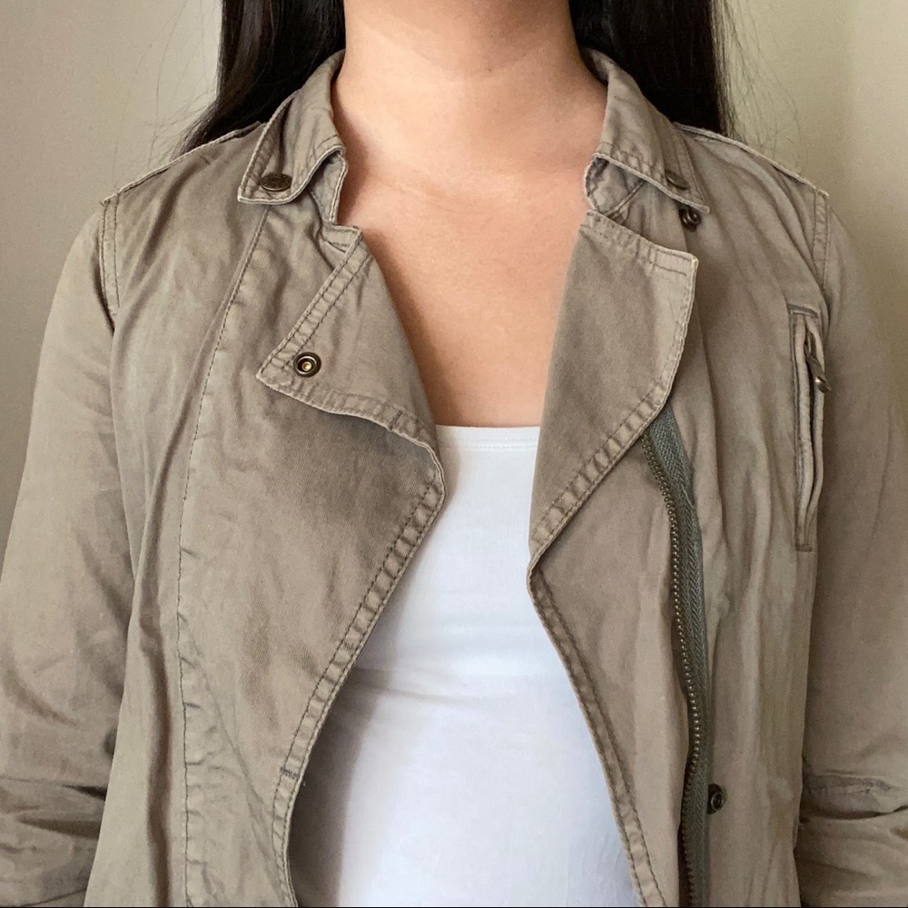 H&M olive green utility jacket